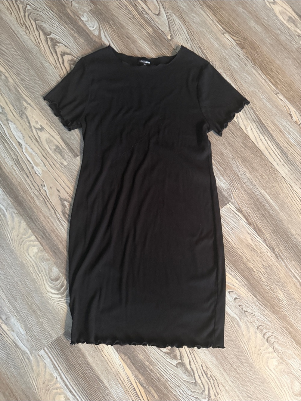 Fashion Nova Black Ribbed Short Sleeve Bodycon Dress